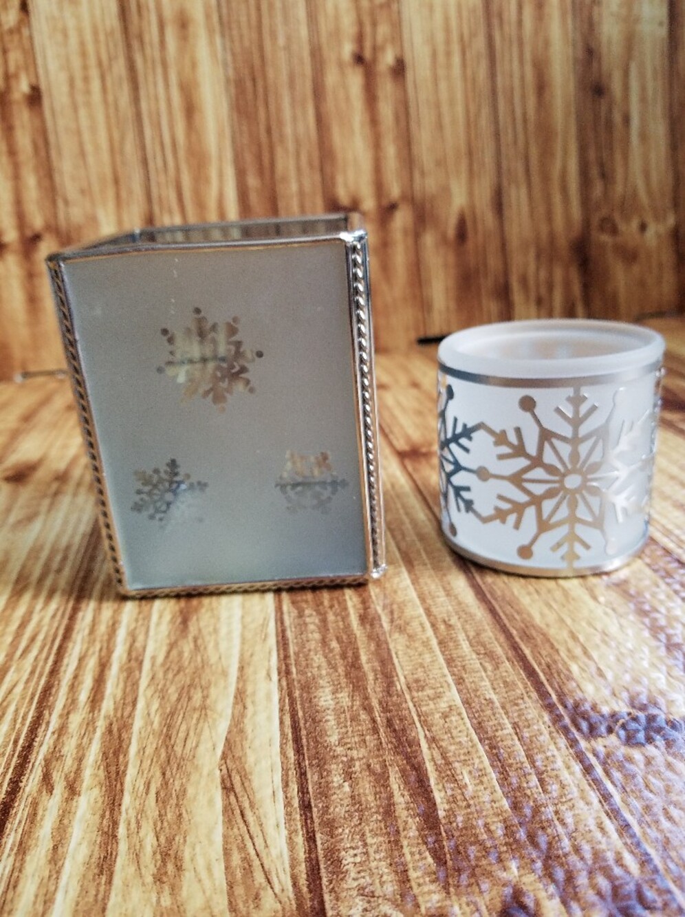 AGC Inc Frosted Glass Snowflake Candle Holder Silver Metal Votive Decor